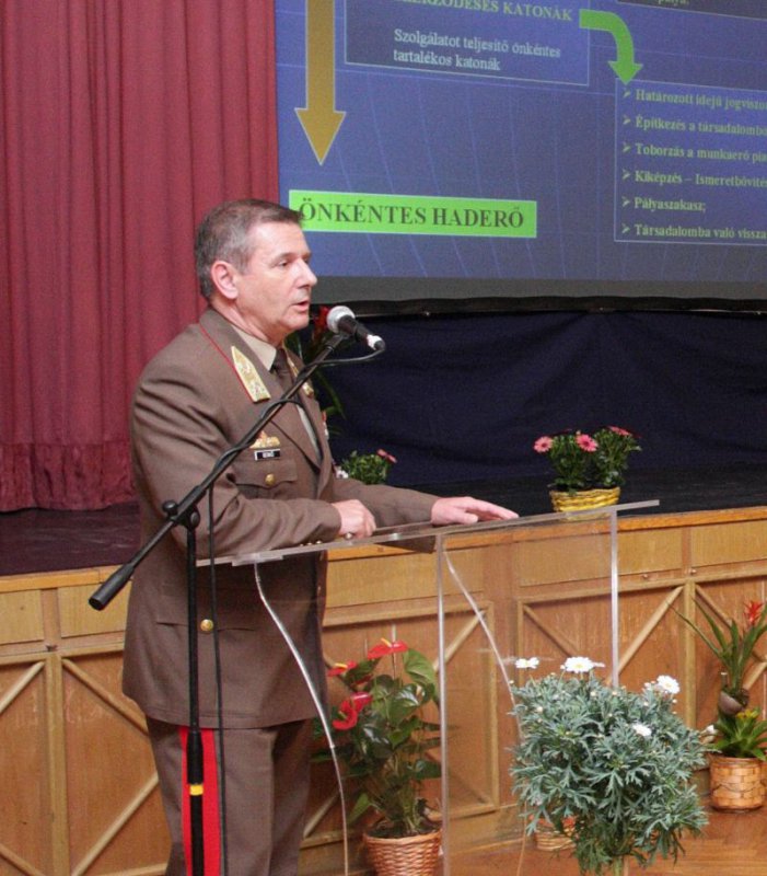 Benkő Tibor altábornagy