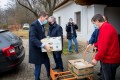 Több, mint kétszáz kiló gyümölcsöt adományozott a rászorulóknak  a Fejér Megyei Közgyűlés elnöke